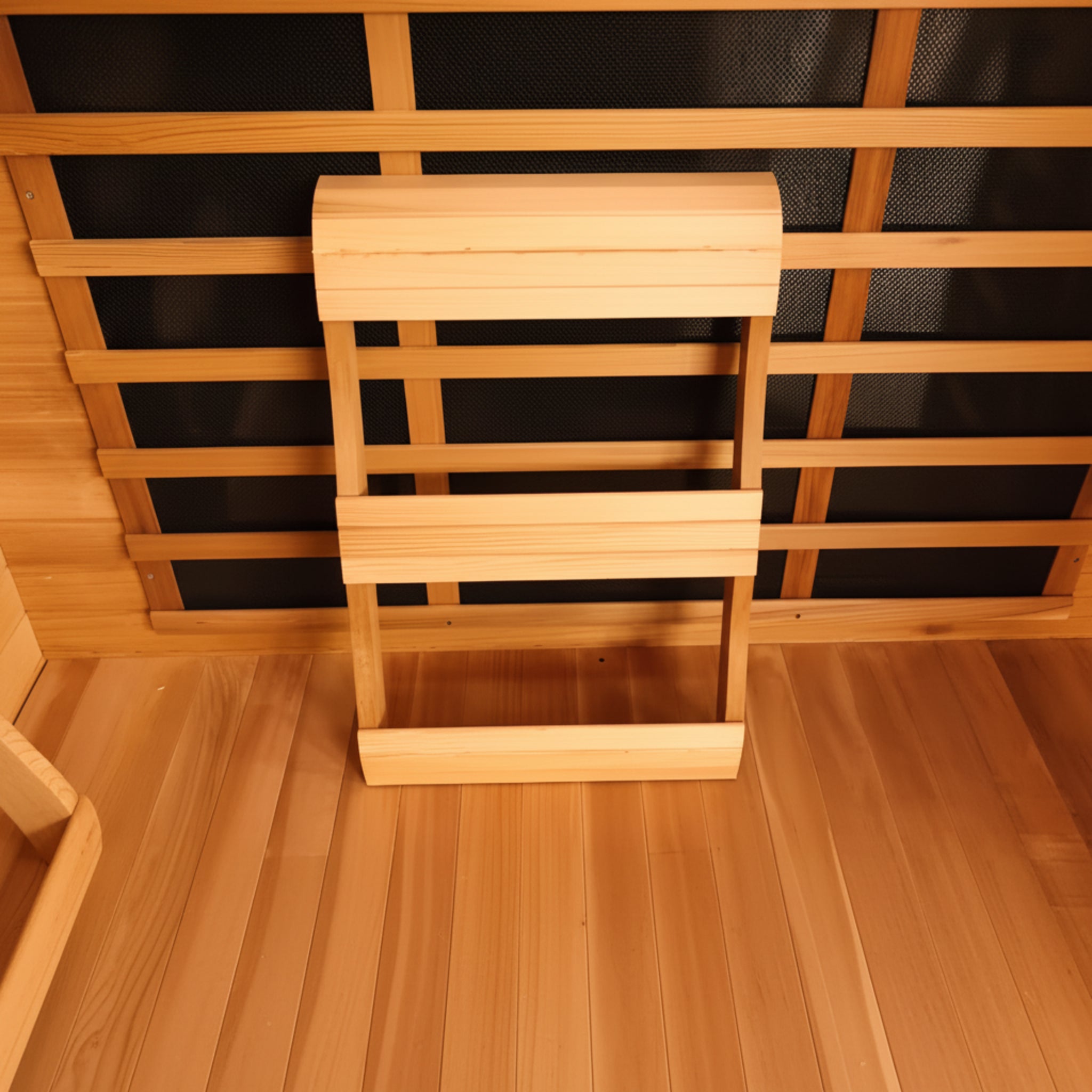 4-Person Cedar Corner Infrared Sauna